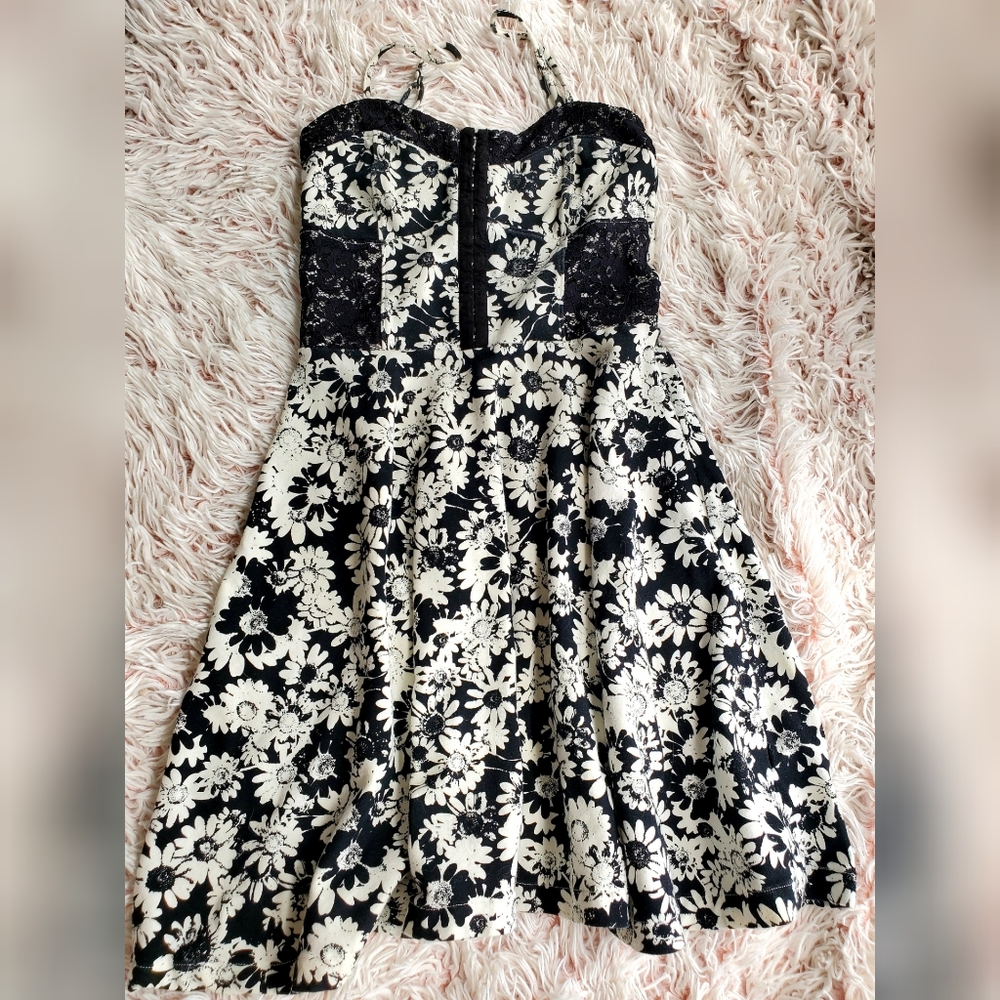 Skater dress